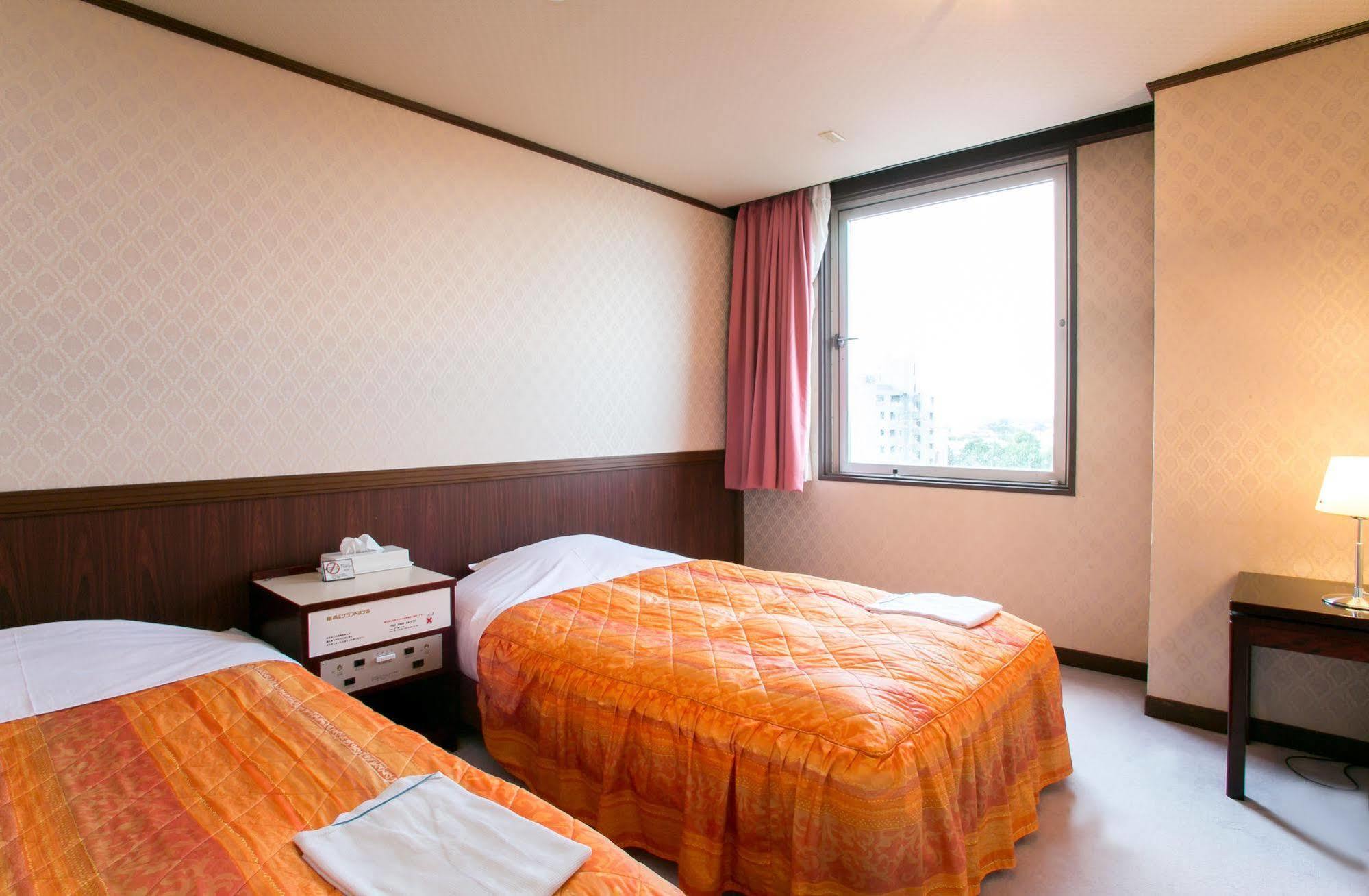 Obihiro Grand Hotel Bagian luar foto